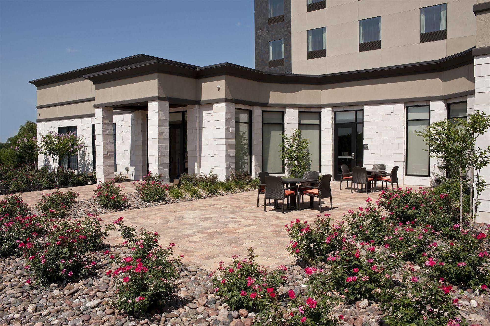 Hilton Garden Inn Ft Worth Alliance Airport Roanoke Exterior foto